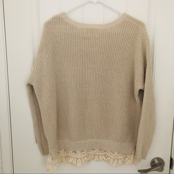 UO Pins and Needles chunky sweater with lace trim - Picture 5 of 5